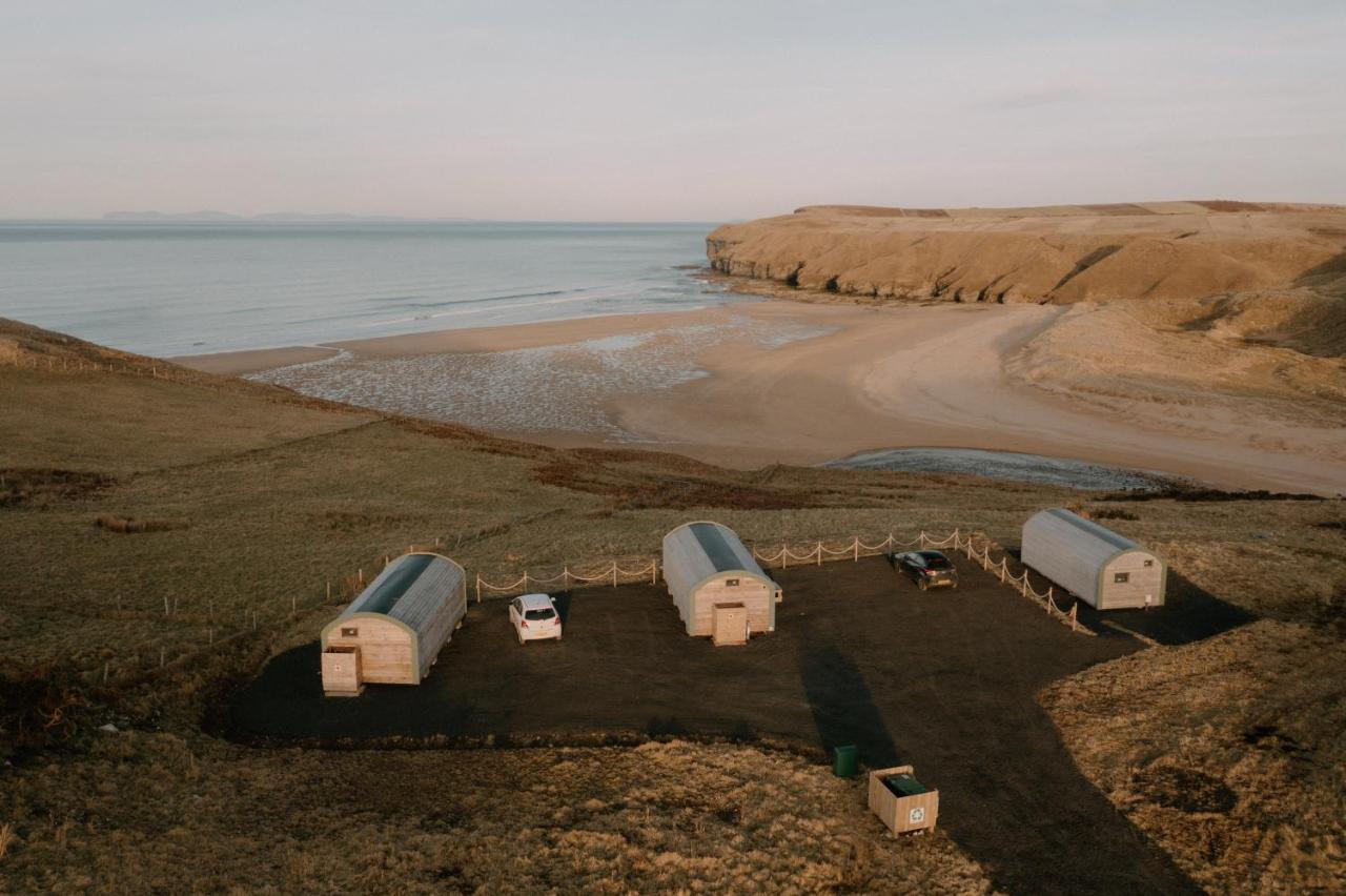 ホテル Strathy Bay Pods エクステリア 写真